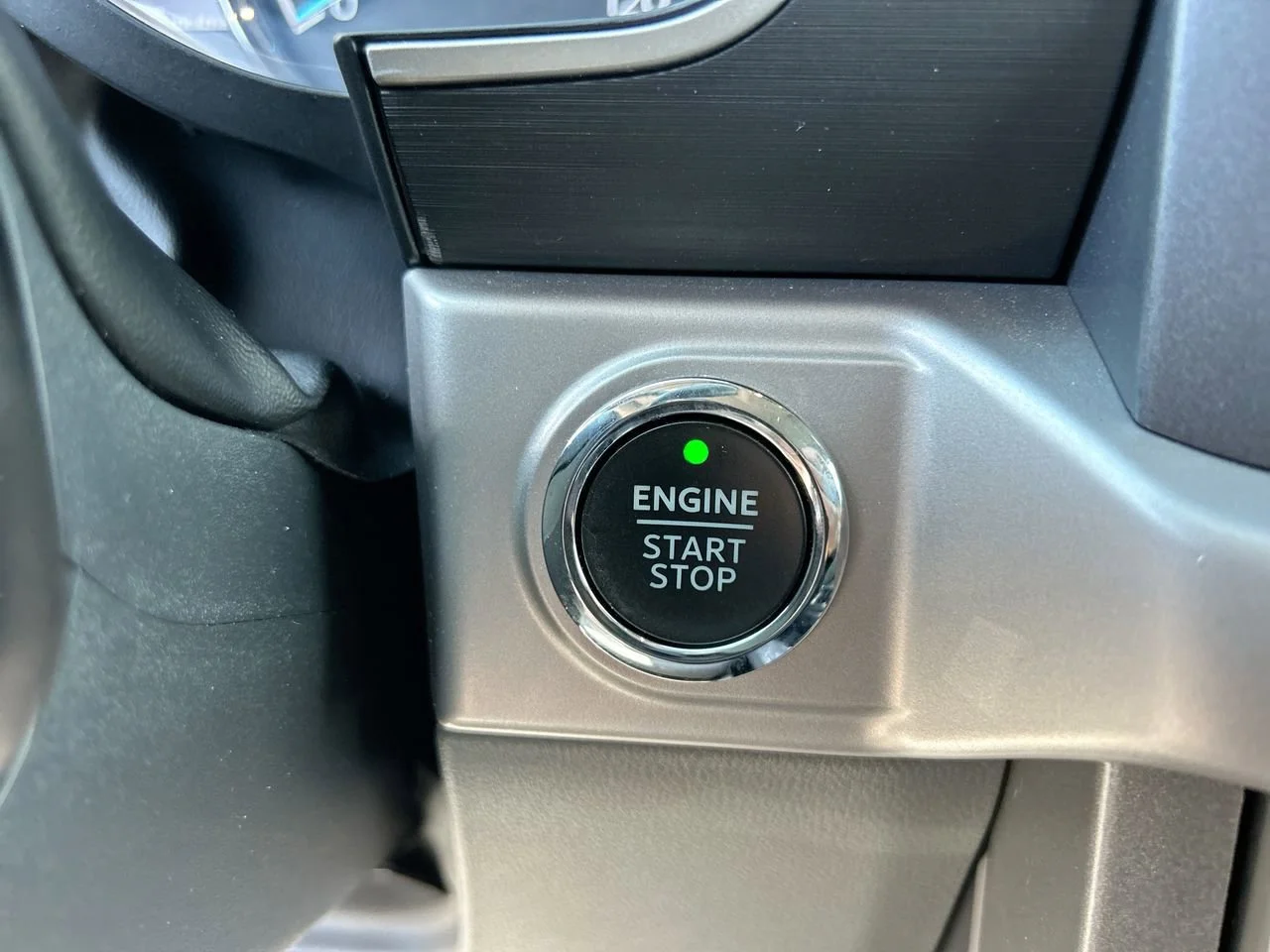 Used 2023 Avalanche Ford XLT image 37