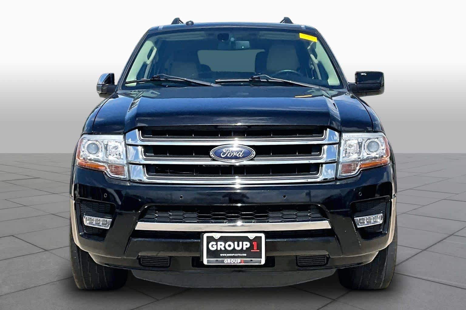 Used 2016 Shadow Black Ford Limited image 4