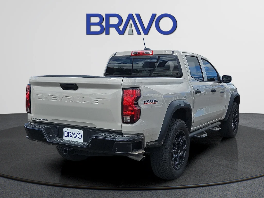 Used 2026 White Sands Chevrolet Trail Boss image 4