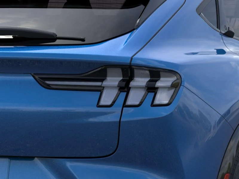 New 2026 Velocity Blue Metallic Ford Premium image 21