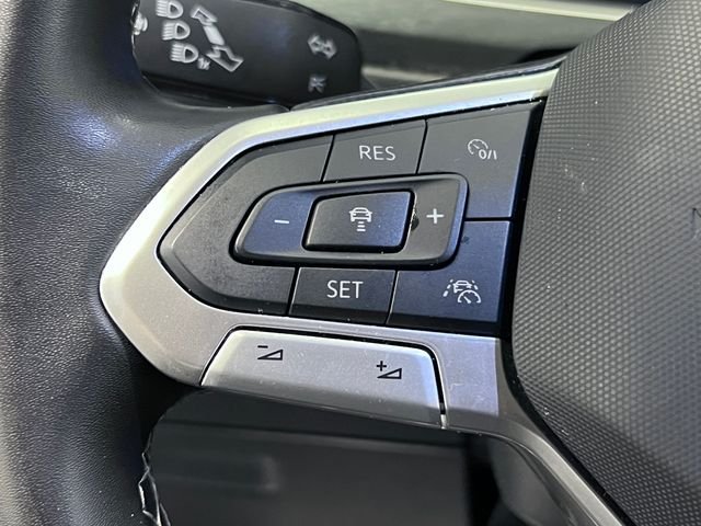 Certified Used 2024 Gray Volkswagen 2.0T SE image 21