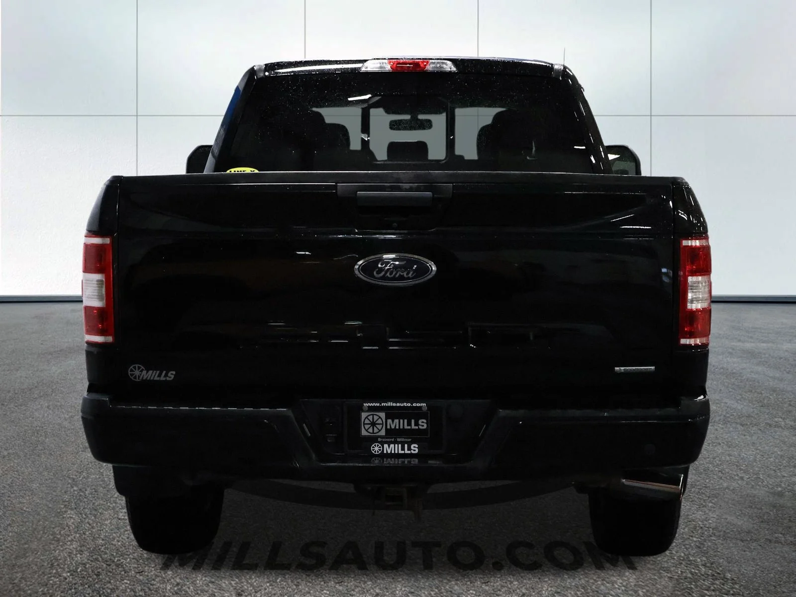 Certified Used 2018 Shadow Black Ford XLT image 6