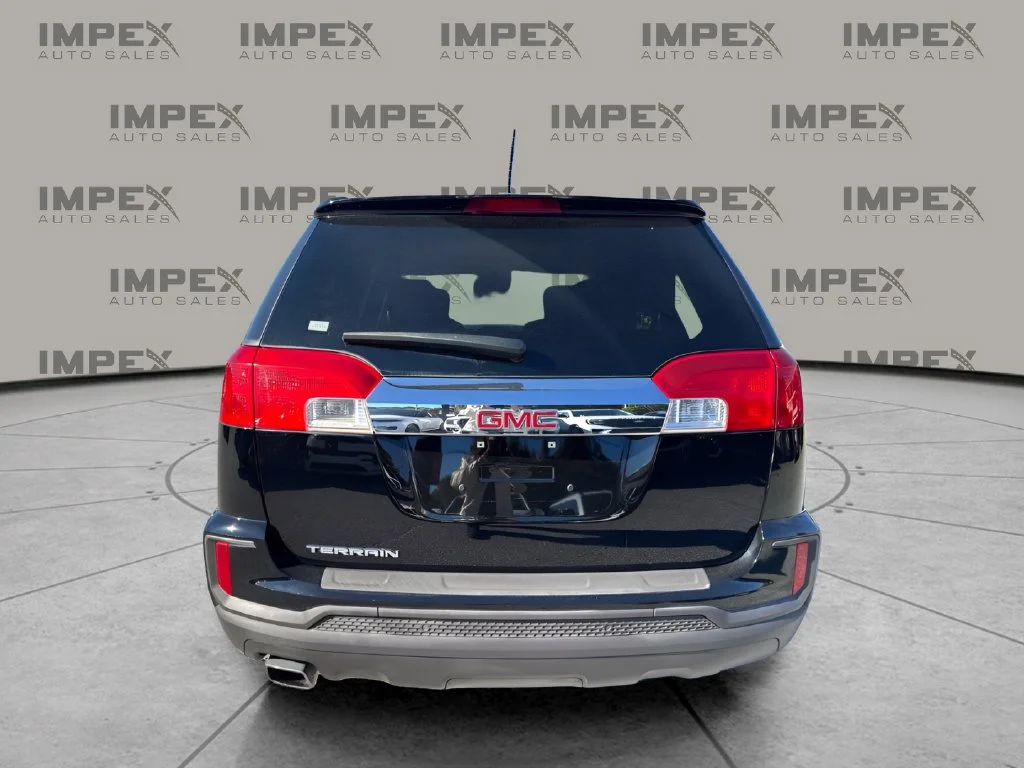 Used 2017 Black GMC SLE-1 image 4