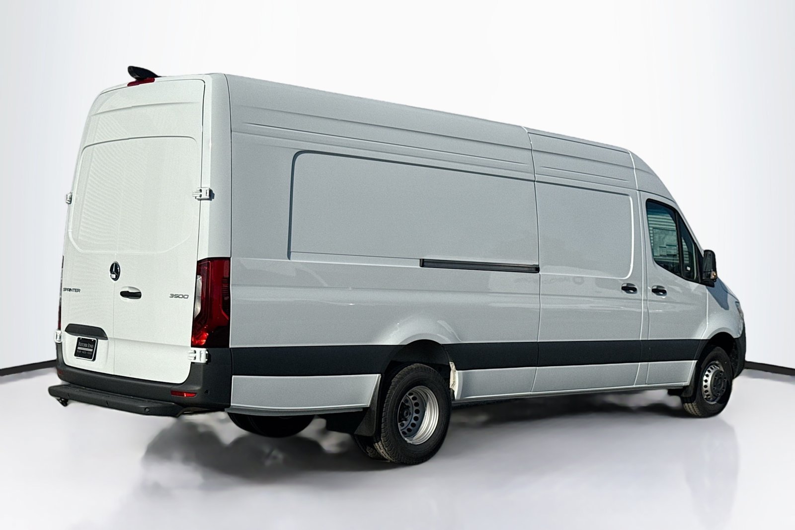 New 2026 Arctic White Mercedes-Benz  image 5