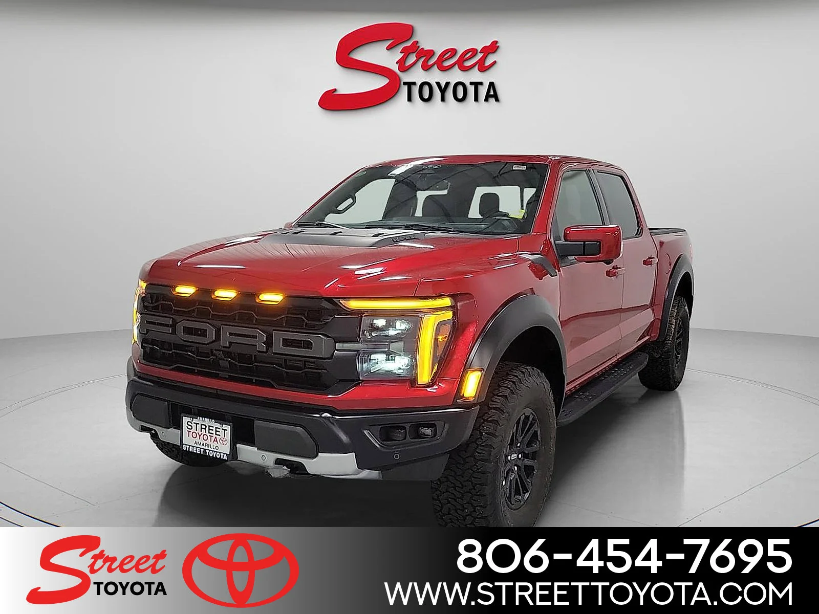 2025 Ford F-150 Raptor 4x4 SuperCrew 5-1/2 Box's photo
