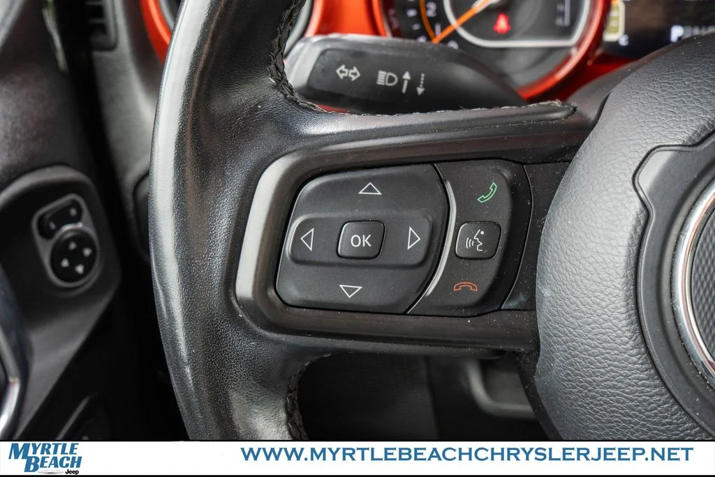 Used 2021 Black Clearcoat Jeep Sport image 27