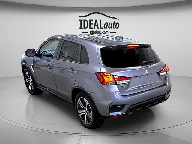 2021 Mitsubishi Outlander Sport 2.0 SE AWC CVT's photo