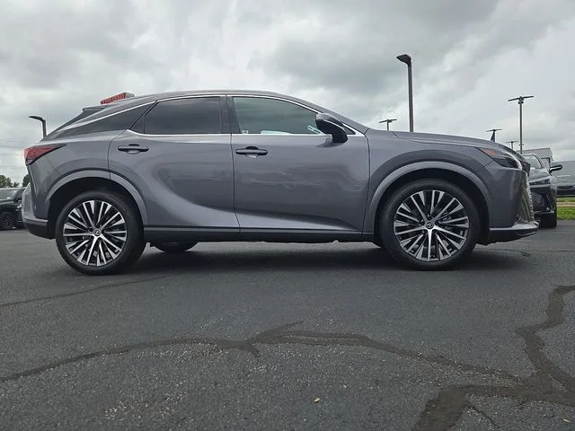 Certified Used 2023 NEBULA GRAY PEARL Lexus 350 Premium Plus image 2
