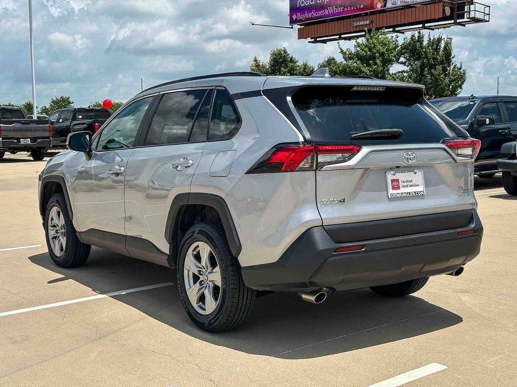 Used 2024 Silver Toyota XLE image 5