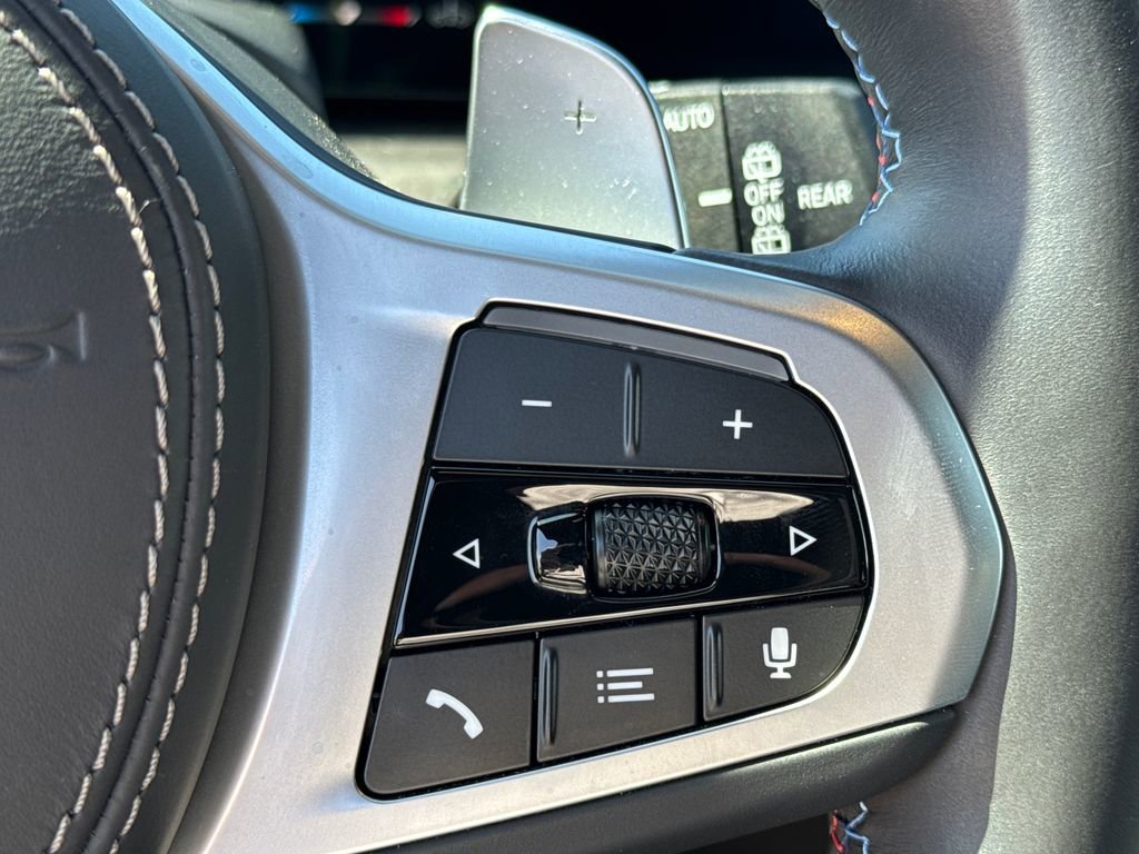 2025 BMW X7 M60i - Photo 22