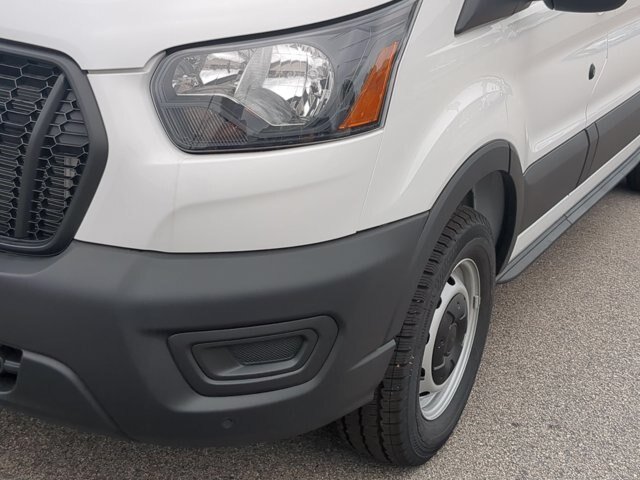 New 2026 Oxford White Ford Cargo Van image 9