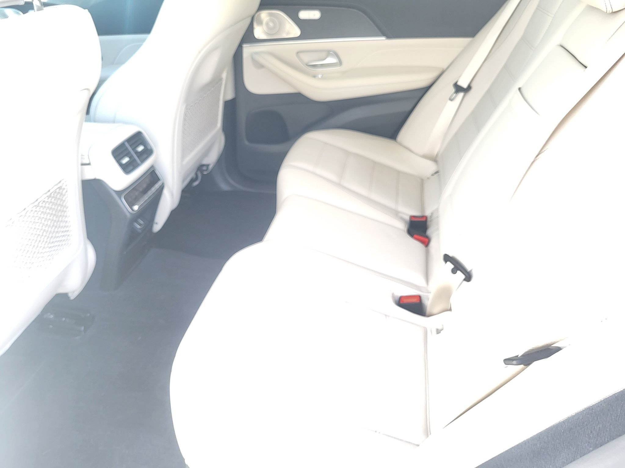 Certified Used 2023 MANUFAKTUR Diamond White Bright Mercedes-Benz GLE450 4MATIC® image 37