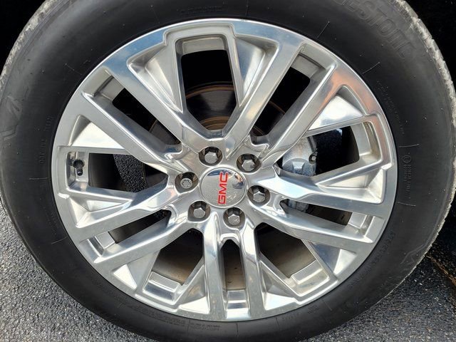 2021 GMC Yukon SLT - Photo 12