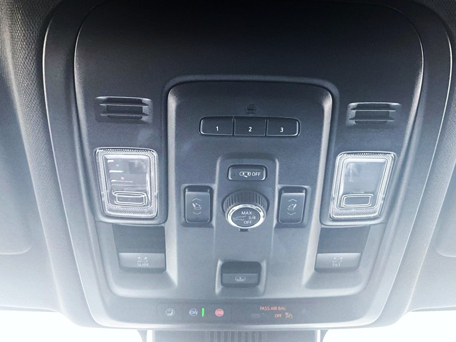 Used 2023 White Chevrolet Premier image 15