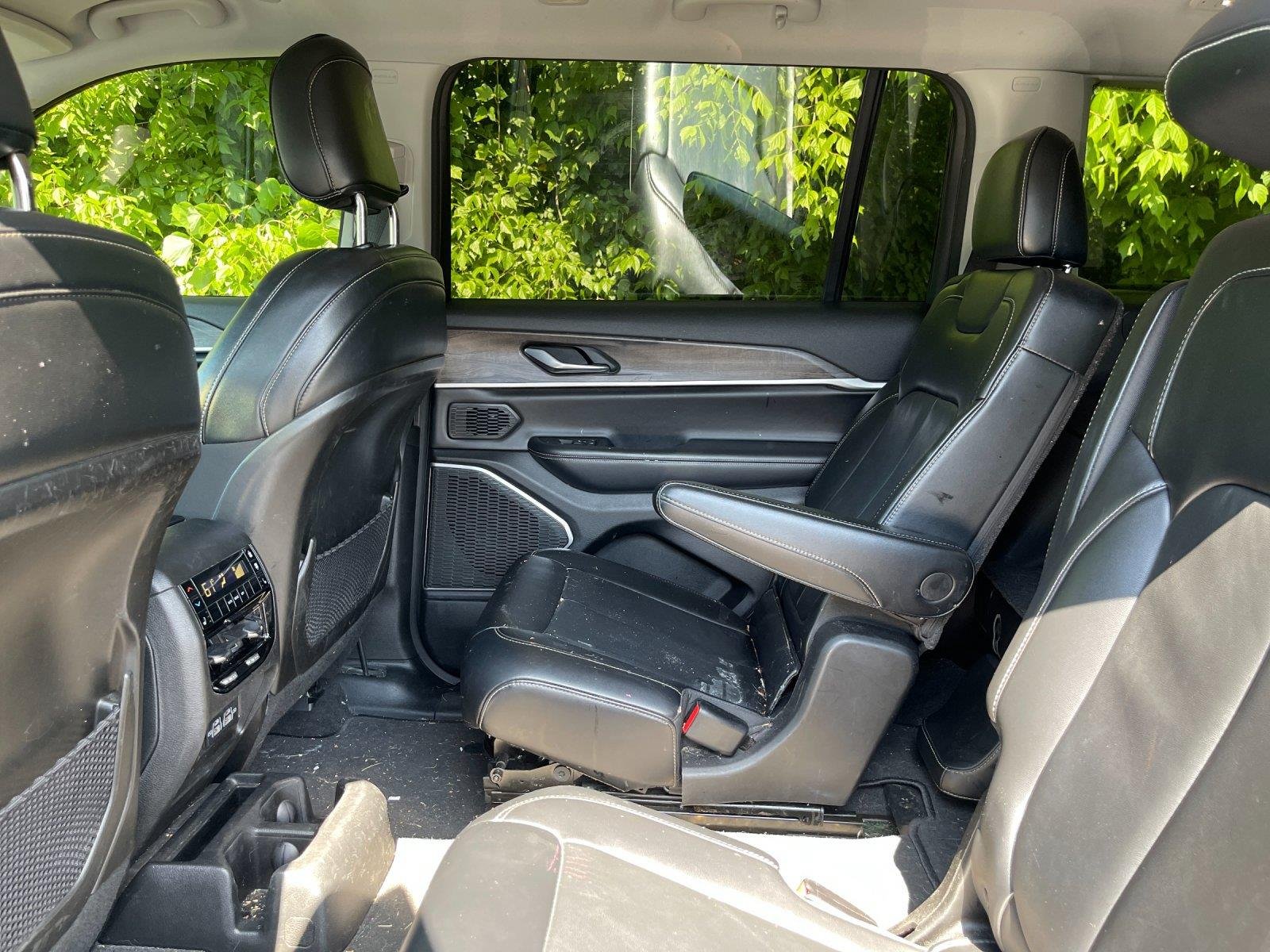 Used 2021 Baltic Gray Metallic Clearcoat Jeep Limited image 33