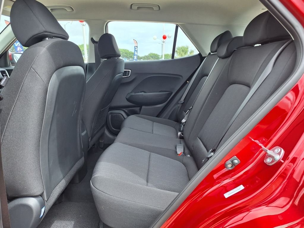 2026 Hyundai Venue SE - Photo 10
