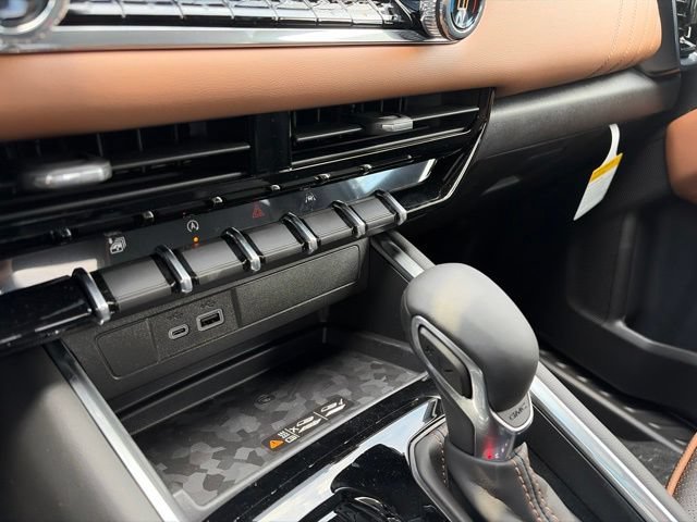 2026 GMC Canyon AT4 - Photo 27