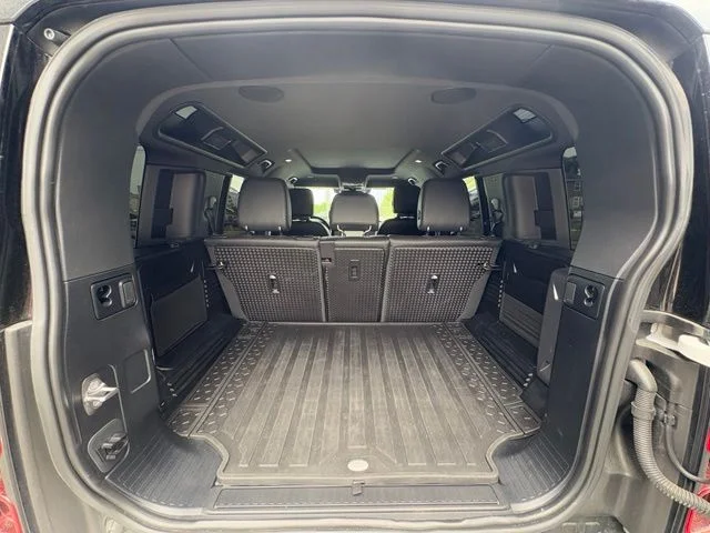 Certified Used 2023 White Land Rover SE image 44