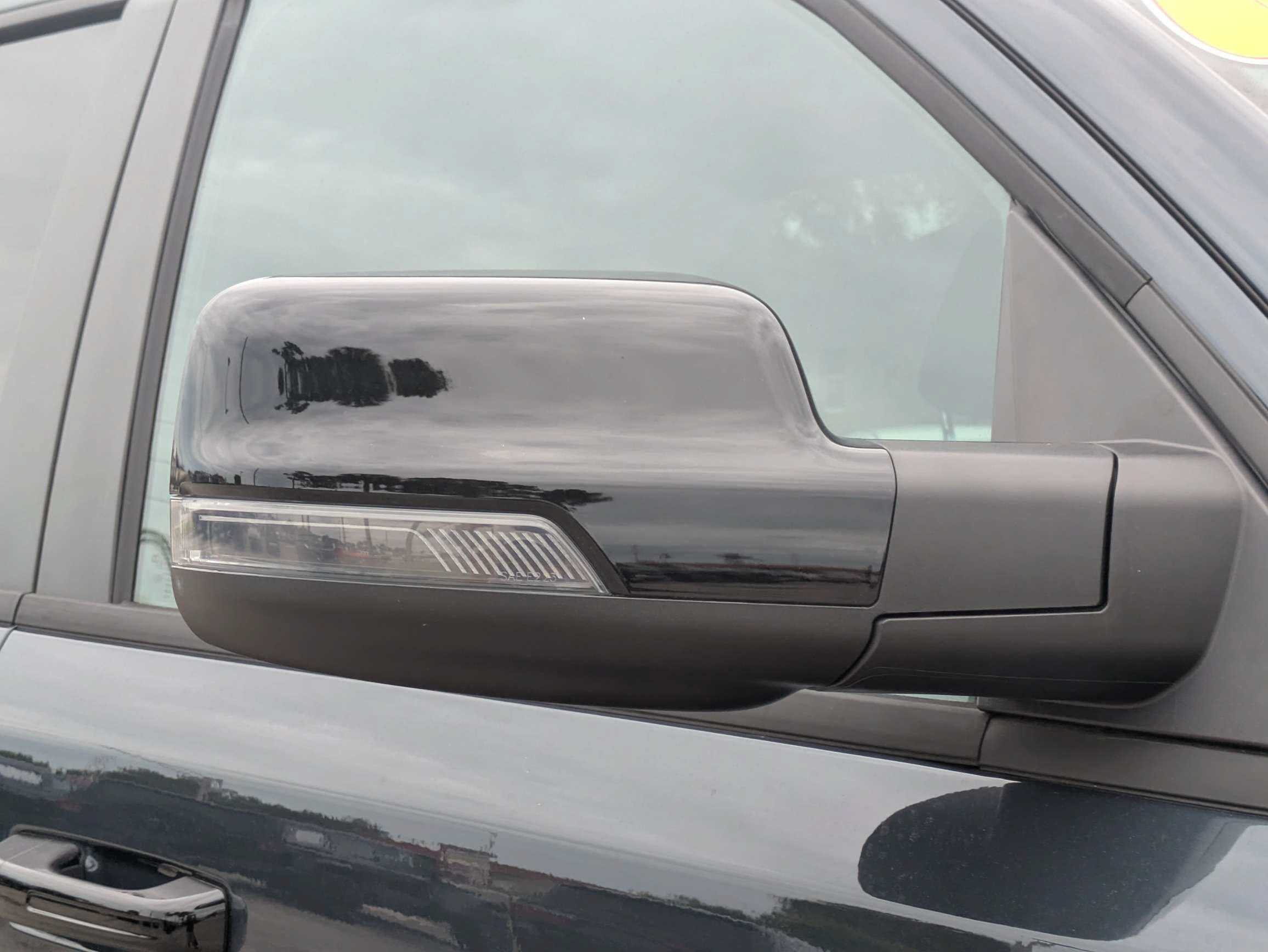 Used 2025 Forged Blue Metallic Ram Big Horn image 13