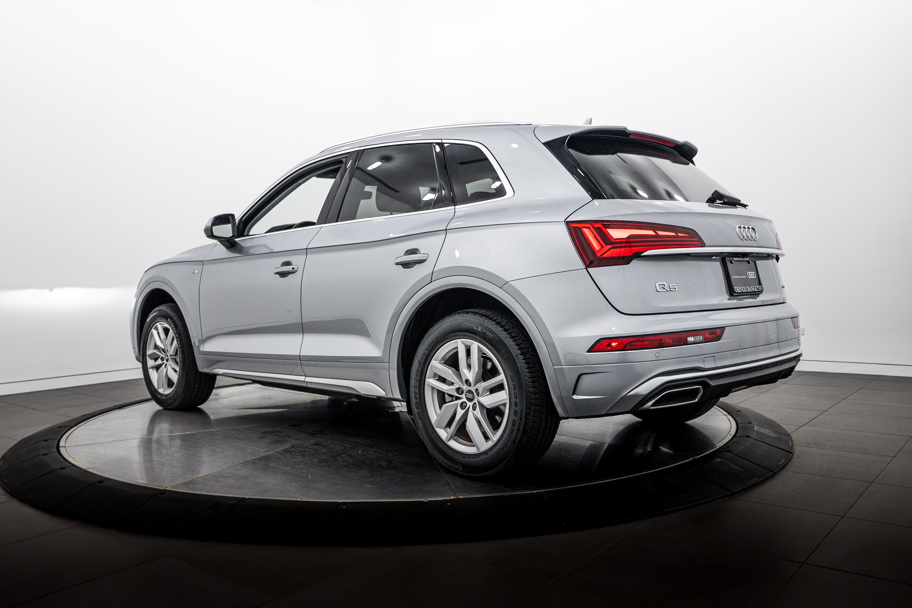 Certified Used 2023 Florett Silver Metallic Audi S line Premium image 5