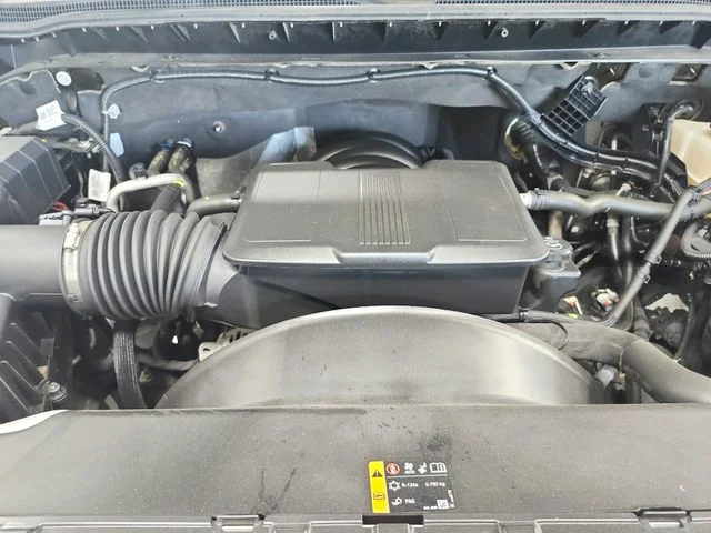 Used 2024 White Chevrolet High Country image 17