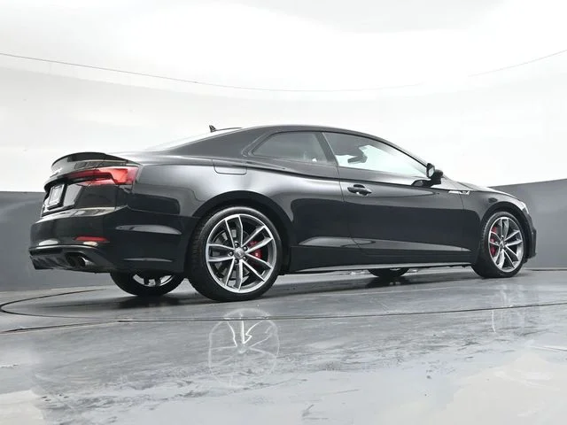 Used 2018 Black Audi 3.0T Premium Plus image 33