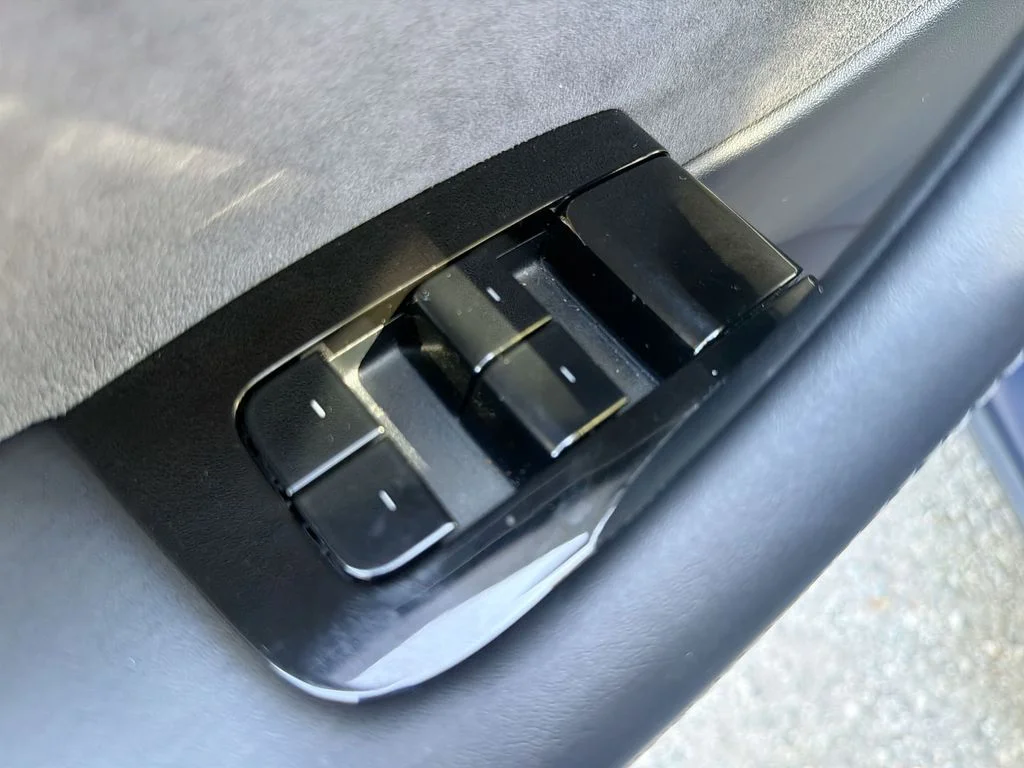 Used 2021 Blue Tesla Long Range image 15