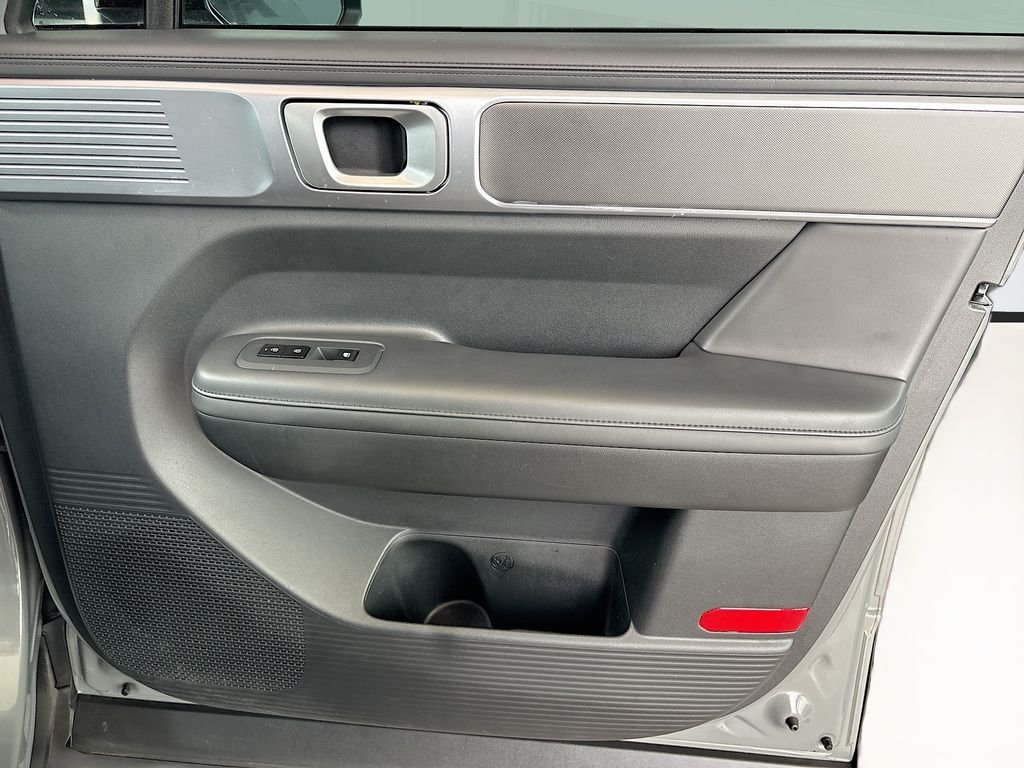 Used 2025 Gray Hyundai  image 26
