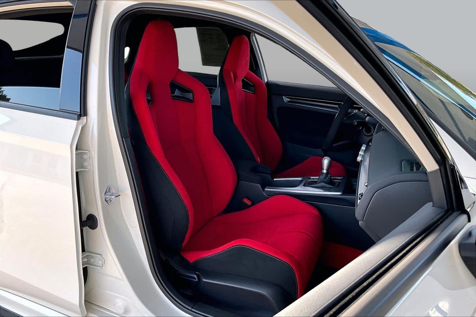 Used 2025 Championship White Honda Civic Type R image 9