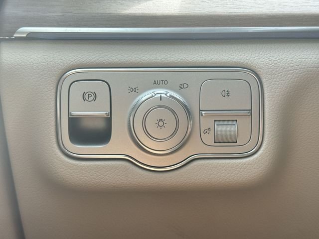 Certified Used 2026 White Mercedes-Benz GLE 350 image 24
