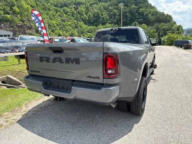 New 2026 White Ram Big Horn image 3
