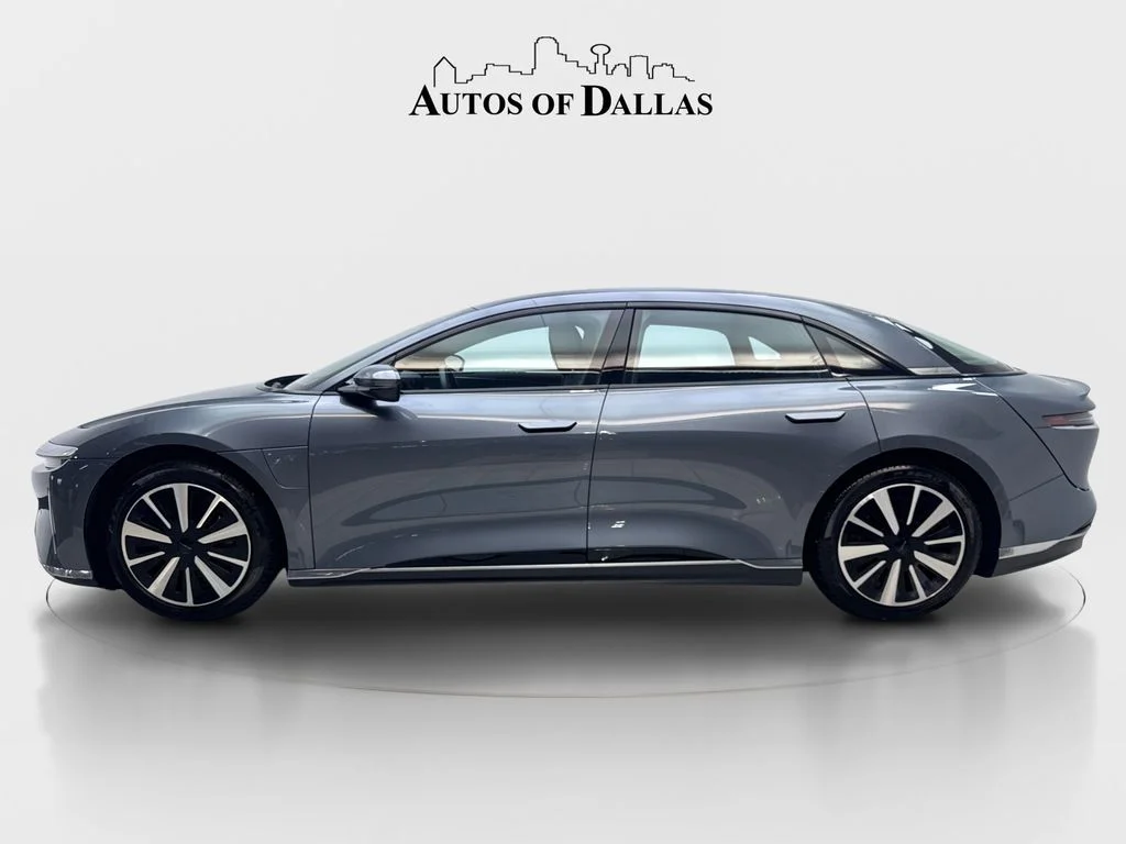 Used 2024 Gray Lucid Touring image 5