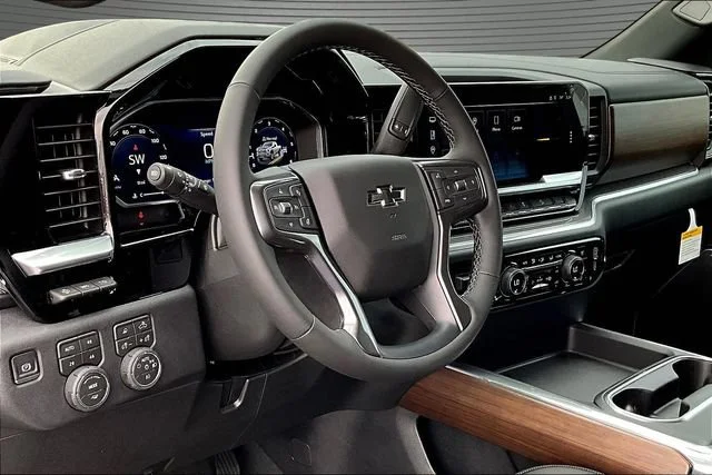 2026 Chevrolet Silverado 2500 HD High Country - Photo 7