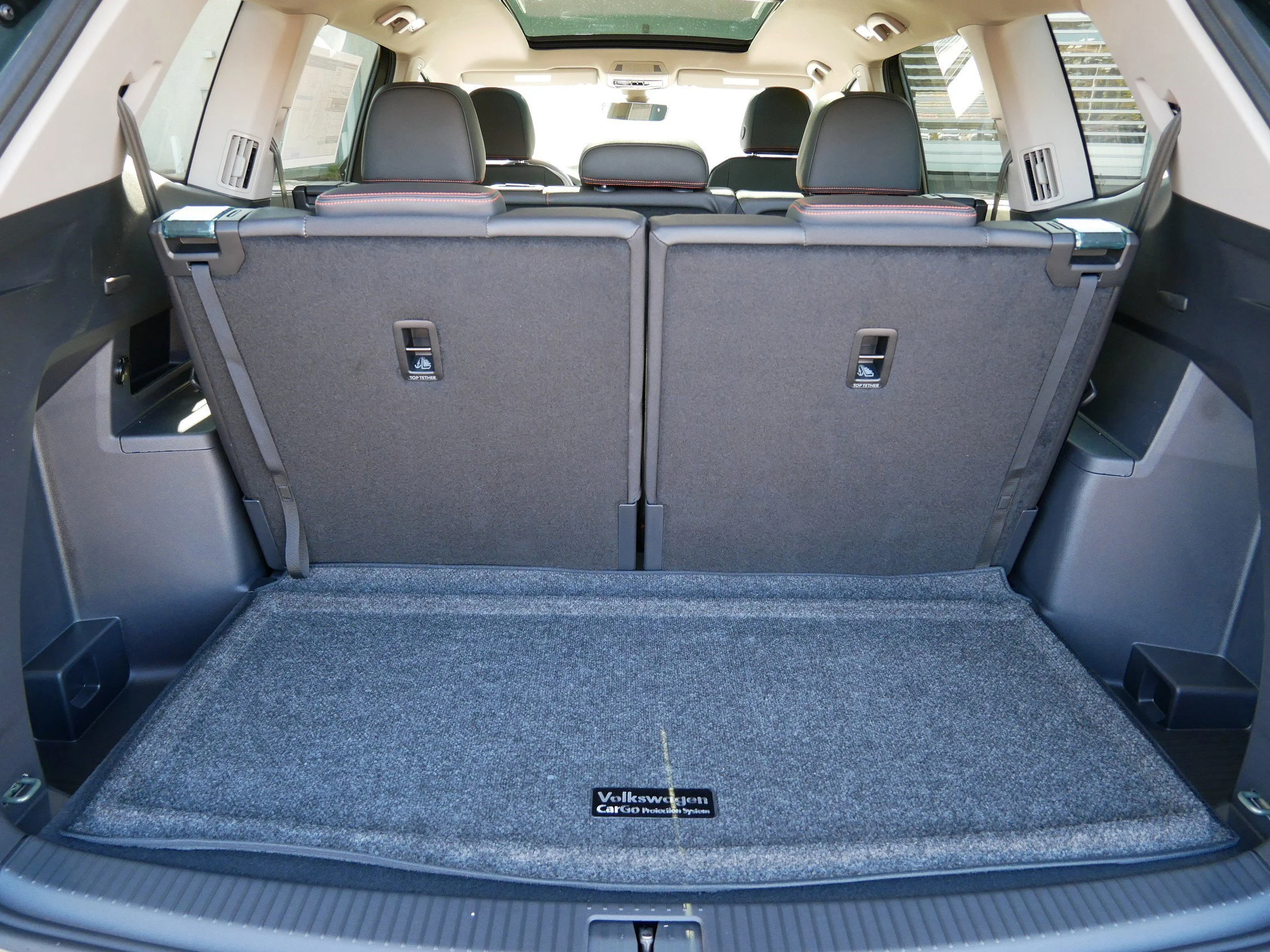 New 2026 Avocado Green Pearl Volkswagen 2.0T Peak Edition image 6
