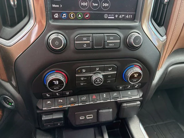 Used 2021 IRIDESCENT PEARL TRICOAT Chevrolet High Country image 36