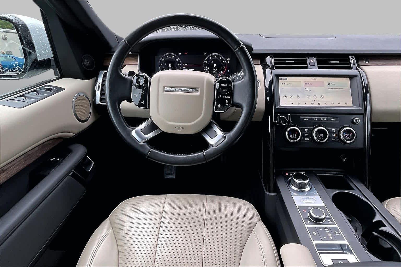 Used 2019 Fuji White Land Rover SE image 5