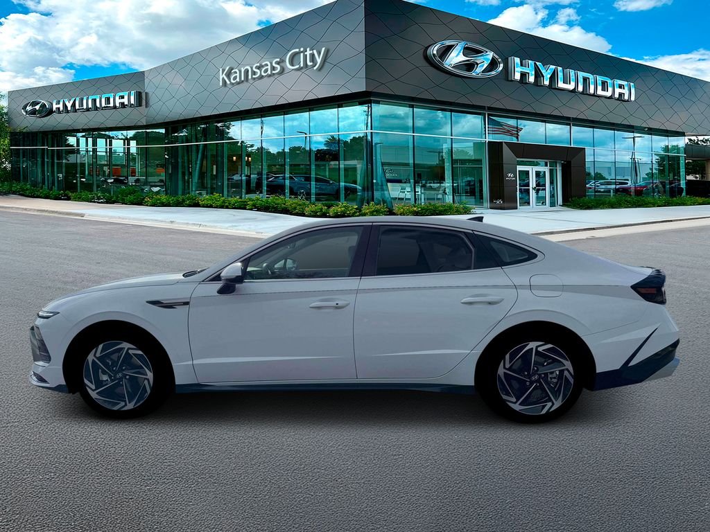 New 2026 Serenity White Hyundai SEL Sport image 3