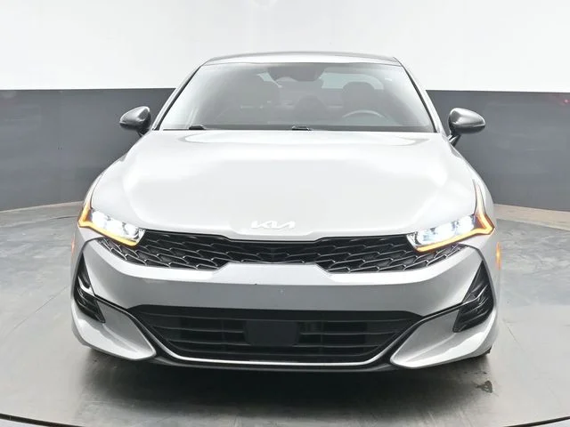 Used 2024 Gray Kia GT-Line image 3