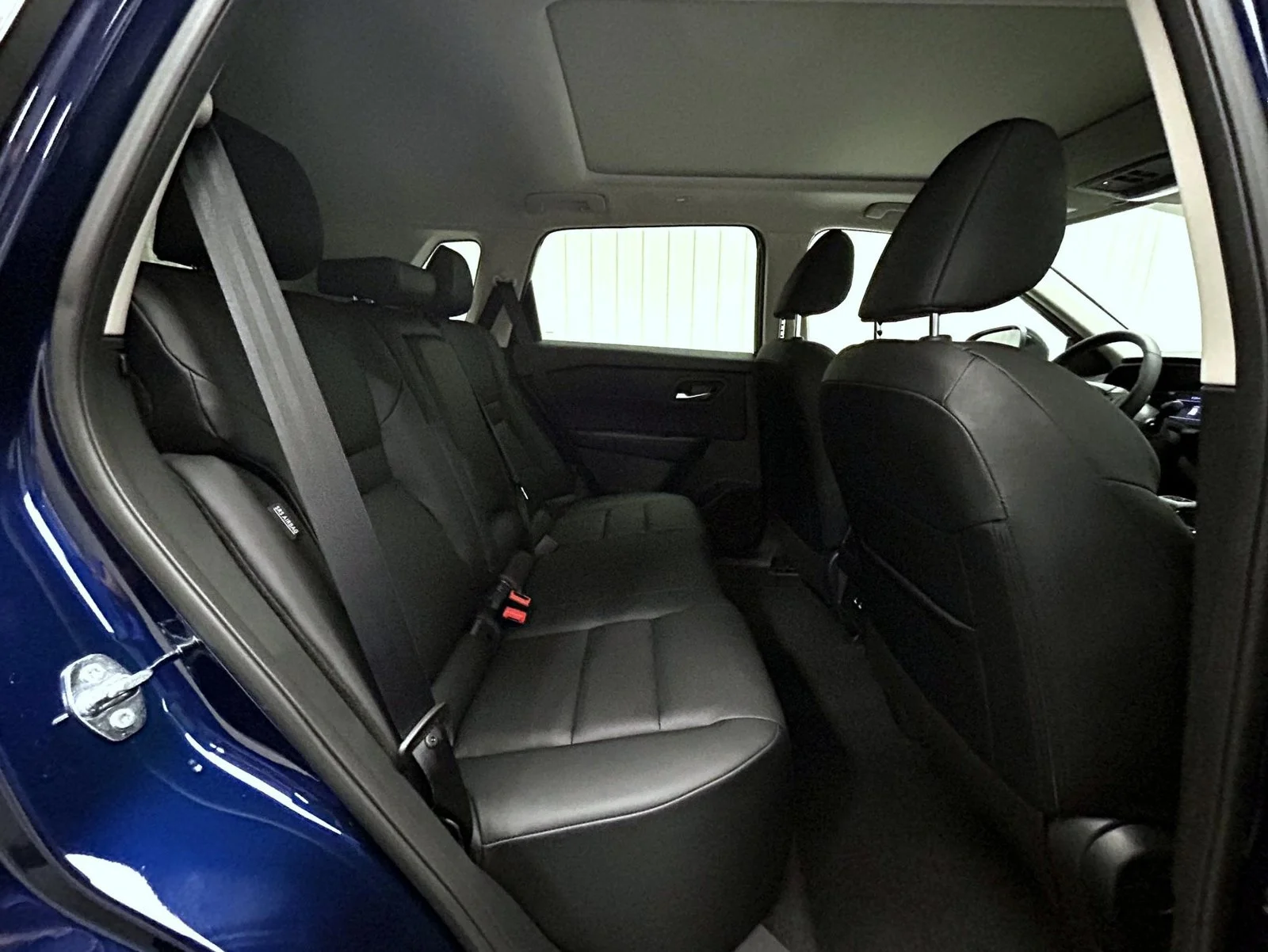 New 2027  Nissan Dark Armor image 18