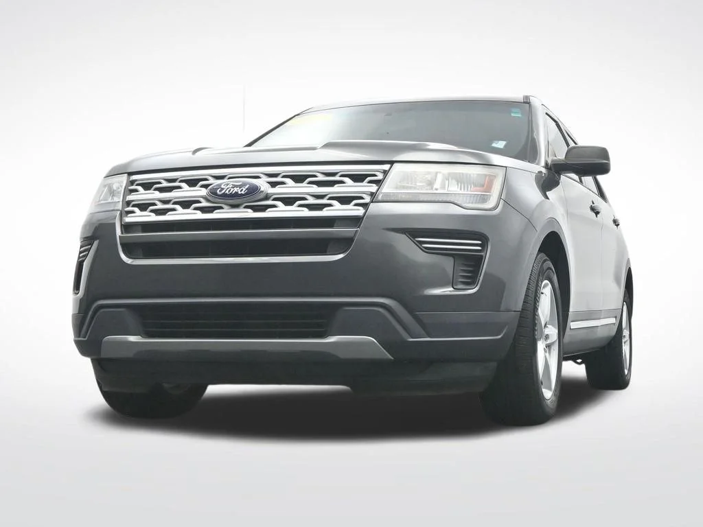 Used 2019 Magnetic Ford XLT image 32