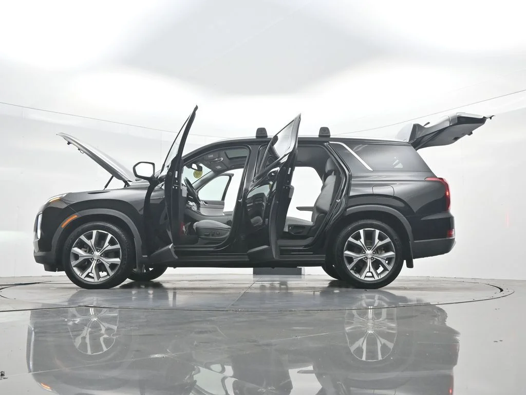 Used 2022 Abyss Black Pearl Hyundai SEL image 46