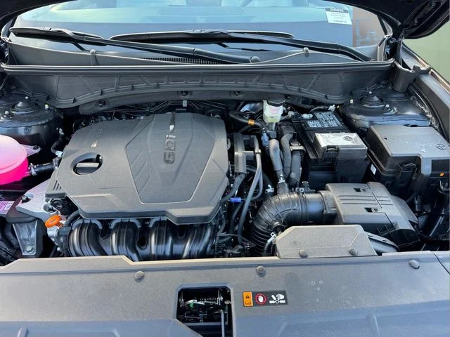 Used 2026 Black Hyundai SEL image 8