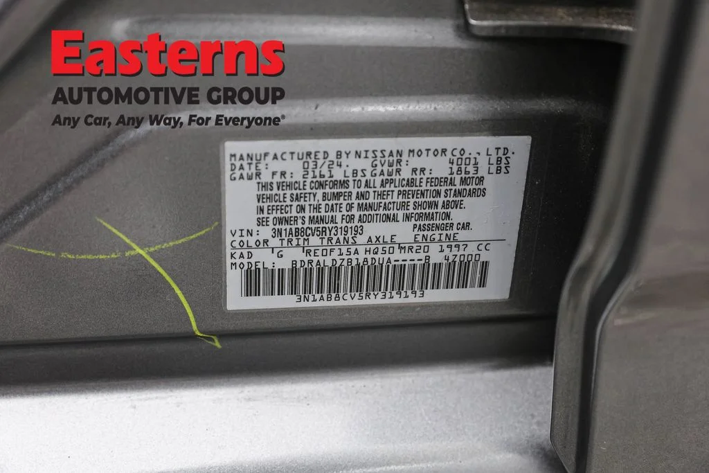 Used 2024 Gray Nissan SV image 35