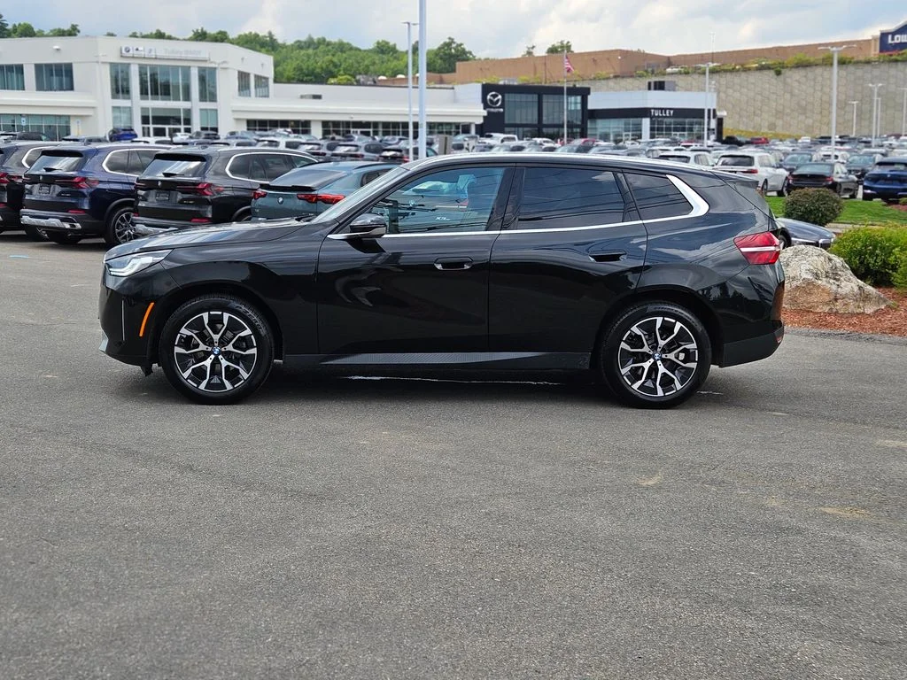 Used 2025 Black Sapphire Metallic BMW 30 xDrive image 4