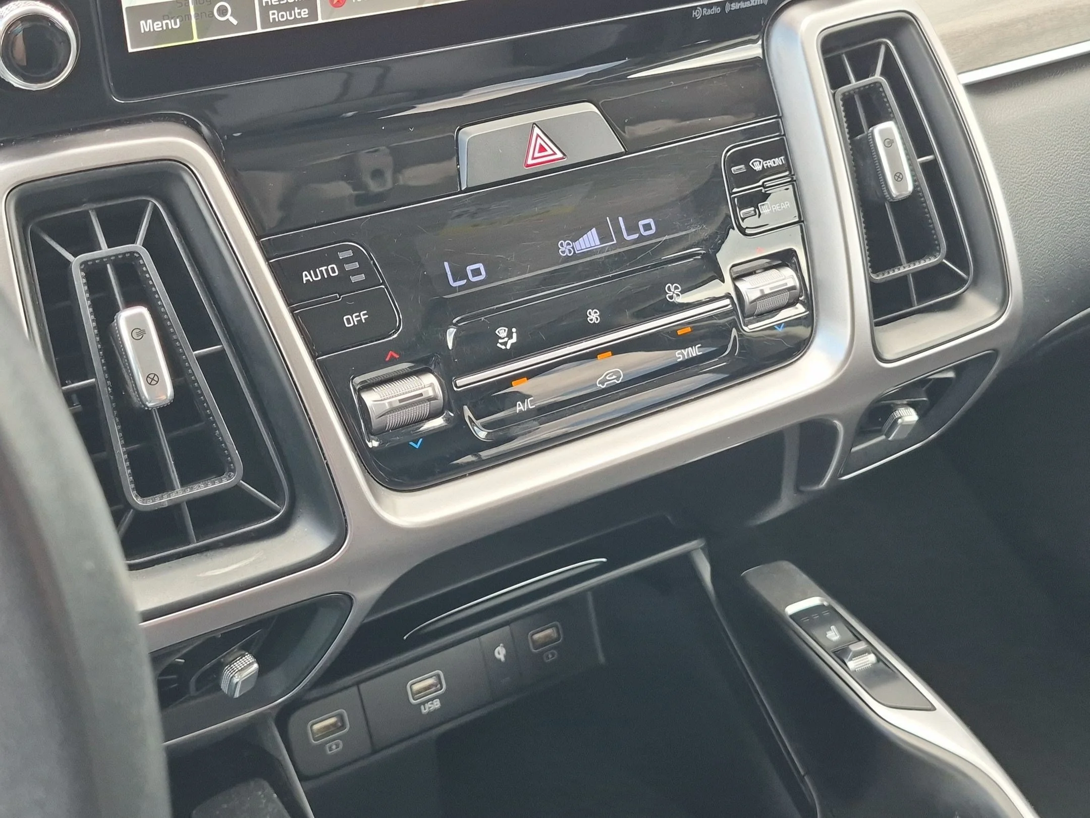 Used 2023 Wolf Gray Kia X-Line S image 22