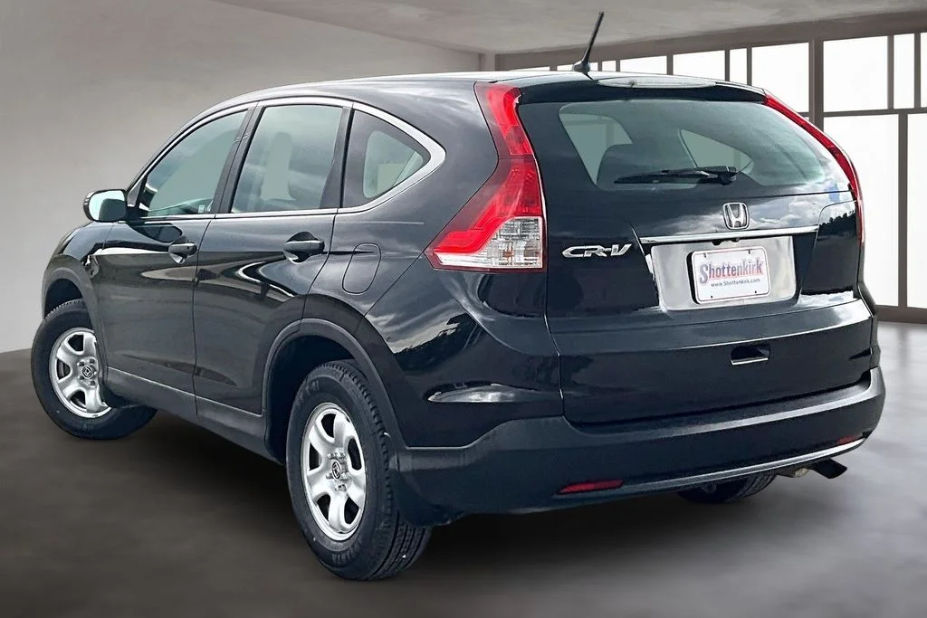 Used 2014 Black Honda LX image 4
