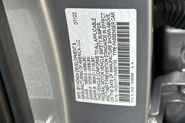 Certified Used 2022 Lunar Silver Metallic Honda LX image 33