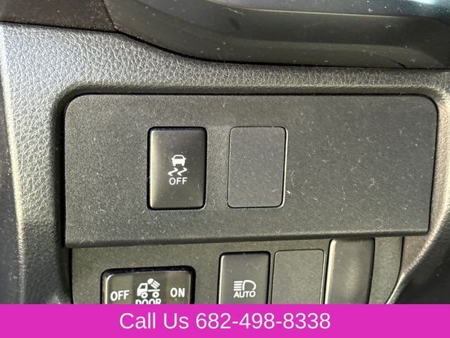 Used 2022 Gray Toyota SR image 16