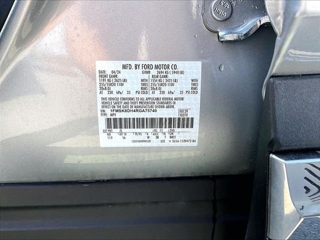 Used 2024 Silver Ford XLT image 36