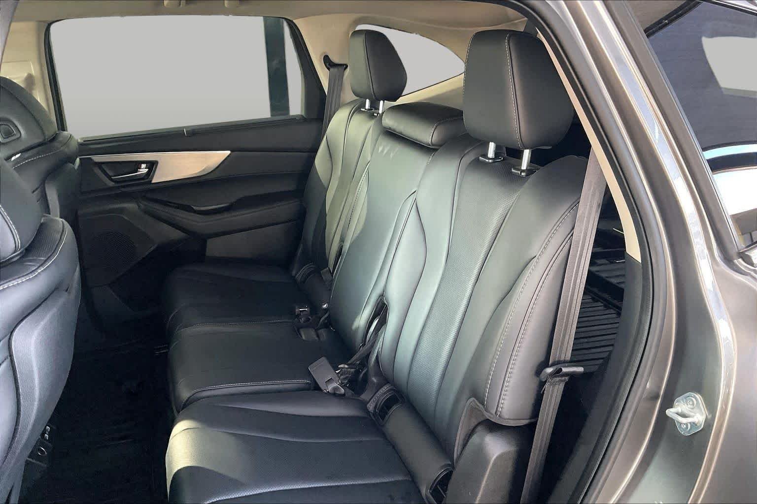 Used 2024 Liquid Carbon Metallic Acura w/Technology Package image 21